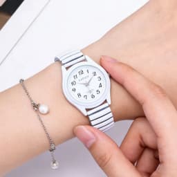 Fashion Couple Watches, a Pair of Casual Quartz Watches for Men and Women, Arabic Numerals, Elastic Strap Women's Wristwatch