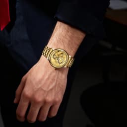 X-GEAR Top Luxury Fashion Ultra-Thin Men Watch Quartz Dragon Pattern Luminous Gold Color Stainless Steel Band Classics Men Watch