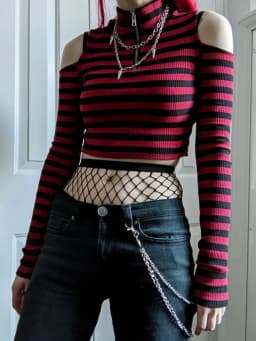 Punk Y2k Red Stripe T Shirt Women Zipper Sexy Off Shoulder Bodycon T-shirt 2000S Gothic Mall Knitted Crop Top Fairy Alt Clothes