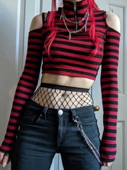 Punk Y2k Red Stripe T Shirt Women Zipper Sexy Off Shoulder Bodycon T-shirt 2000S Gothic Mall Knitted Crop Top Fairy Alt Clothes