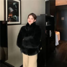 Women's Short Thickened Faux Fur Jacket 2025 New Autumn Winter Warm Stand Collar Casual Loose Fit Fashion Outerwear