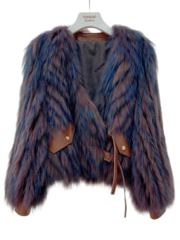 2026 Winter New Fur Strip Sewed Together Short Style Thin Raccoon Fur Fox Fur Coat Young Women's Coat