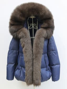 New Fashion Outerwear Puffer Jacket 2024 Women Coat White Duck Down Jacket Super Large Real Silver Fox Fur Collar Hooded