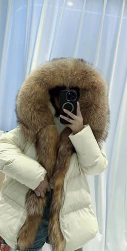 New Fashion Outerwear Puffer Jacket 2024 Women Coat White Duck Down Jacket Super Large Real Silver Fox Fur Collar Hooded