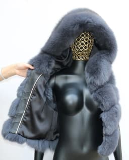 Women's Hooded Fox Fur Vest Coat Short 2025 Fur Outerwear Fashionable And Elegant