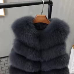 Women Natural Real Fox Fur Vest Autumn Winter Ladies 6 Strips Gilet Sleeveless Genuine Fur Coat Female Real Fur Vest Waistcoat