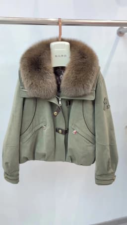 New Style Winter Warm Women Natural Goose Down Jackets Real Fox Fur Collar Cusual Outwear Coats Thick Female Puffer Jackets