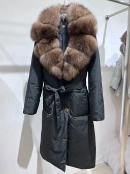 2025 Winter Fashion Women Long Coats Filling White Goose Down Jacket Natural Real Fox Fur Suit Collar Luxury Thick Warm Jacket