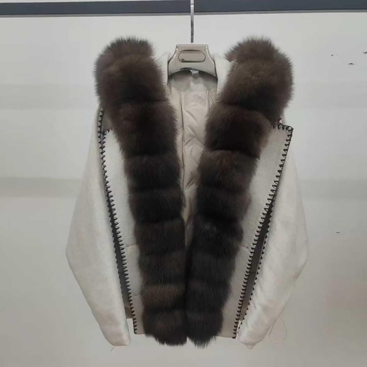 Lagabogy Luxury Real Fur Duck Down Clothes Overszie Women Wool Blend Puffer Jacket With Real Fox Fur Collar New Winter Warm Coat