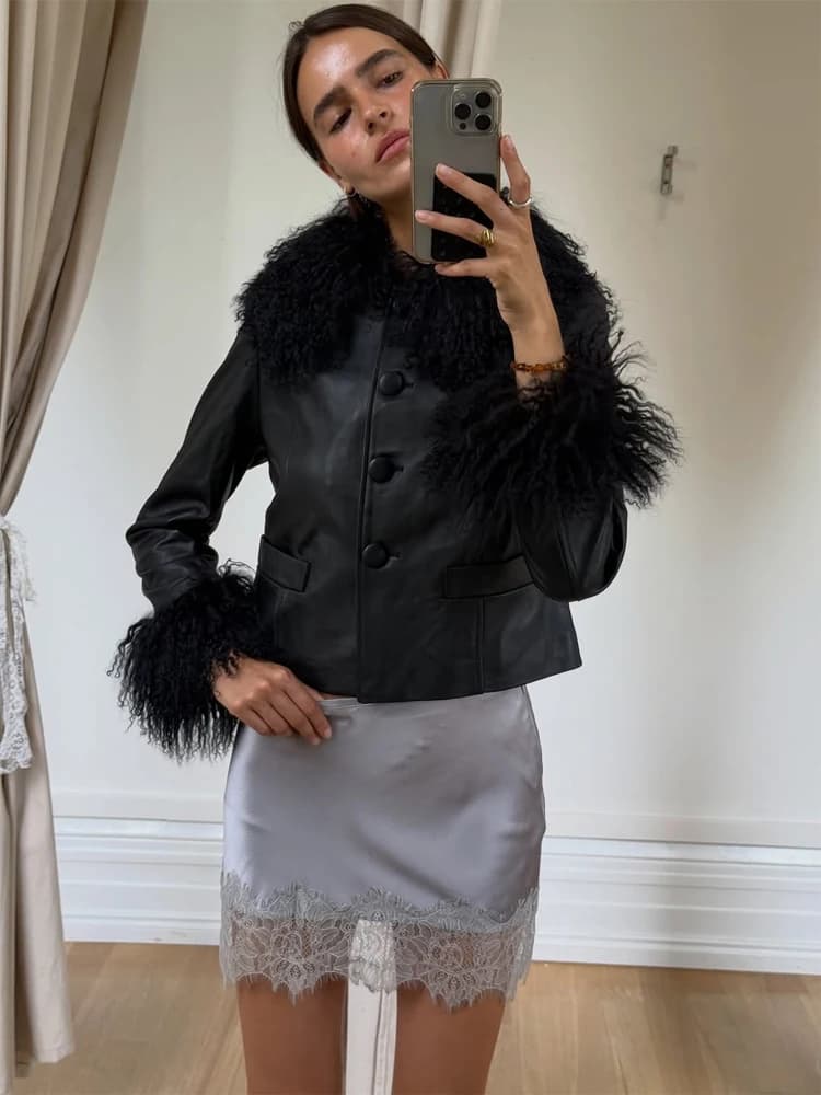 Women Faux Leather Coat With Faux Fur Spliced Collar & Cuffs Single‑breasted Button Long Sleeve Coats Autumn Vintage Lady Jacket