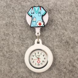 New Cute Nurse Doctor Retractable Pocket Watches Hospital Medical Supplies Badge Reel Ambulance Syringe Clips Watches