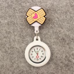 New Cute Nurse Doctor Retractable Pocket Watches Hospital Medical Supplies Badge Reel Ambulance Syringe Clips Watches