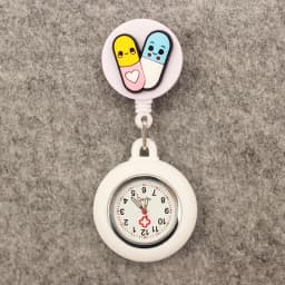 New Cute Nurse Doctor Retractable Pocket Watches Hospital Medical Supplies Badge Reel Ambulance Syringe Clips Watches