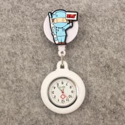 New Cute Nurse Doctor Retractable Pocket Watches Hospital Medical Supplies Badge Reel Ambulance Syringe Clips Watches