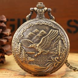 Vintage Bronze Wild Animal Pattern Necklace Watches Wolf/Eagle/Deer/Bear/Horse/Birds Retro Elegant Quartz Pocket Clock