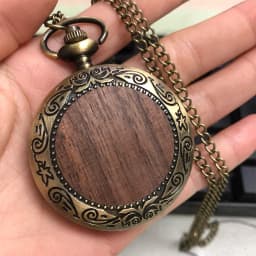 Multi‑Style Embossed Carved Alloy Pocket Watch Vintage Wood Decor Classic Quartz Pocket Watch Pendant Pocket Watch Gift Unisex