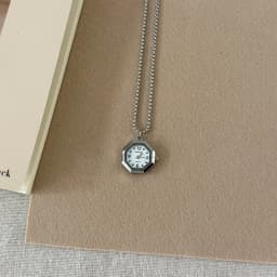 Retro Silver Pocket Watch,Pendant Necklace,Women's Niche High-End Sense,Unique Long Sweater Chain Watch,2026 New Accessories