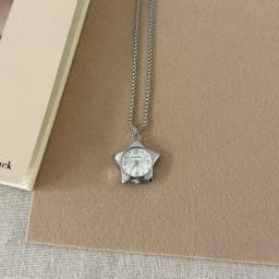 Retro Silver Pocket Watch,Pendant Necklace,Women's Niche High-End Sense,Unique Long Sweater Chain Watch,2026 New Accessories
