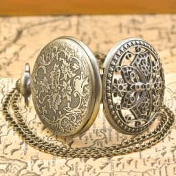 Vintage Bronze Steampunk Butterfly And Flower Cutout Carved Quartz Pocket Watch Necklace Pendant Clock Chain Men Women ChainGift