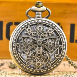 Vintage Bronze Steampunk Butterfly And Flower Cutout Carved Quartz Pocket Watch Necklace Pendant Clock Chain Men Women ChainGift