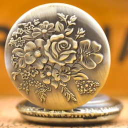 Vintage Bronze Clamshell Flower Carved Necklace Quartz Pocket Watch Fashion Jewelry Gift For Ladies Gift