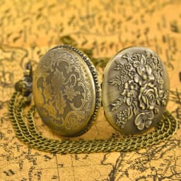 Vintage Bronze Clamshell Flower Carved Necklace Quartz Pocket Watch Fashion Jewelry Gift For Ladies Gift