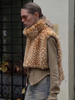 LIMO Ladies Sleeveless Faux Fur Gilet Turtleneck Spotted Print Casual Loose Fashion Plush Waistcoat
