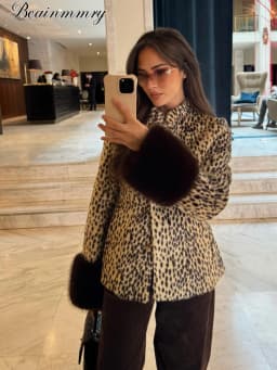 Women Leopard Print Stand Collar Waist Cinched Faux Fur Short Coat Fluffy Cuff Fashion Outerwear Winter Ladies Warm Furry Jacket