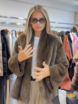 Women Brown Faux Fur Open Front Cardigan Coat Long Sleeve Collarless Loose Plush Outerwear Lady Elegant Winter Warm Furry Jacket