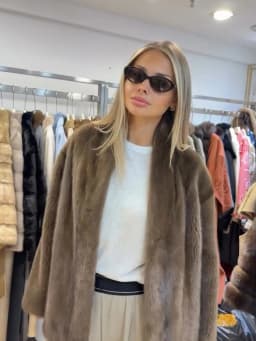 Women Brown Faux Fur Open Front Cardigan Coat Long Sleeve Collarless Loose Plush Outerwear Lady Elegant Winter Warm Furry Jacket