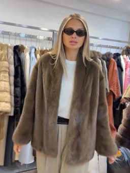 Women Brown Faux Fur Open Front Cardigan Coat Long Sleeve Collarless Loose Plush Outerwear Lady Elegant Winter Warm Furry Jacket