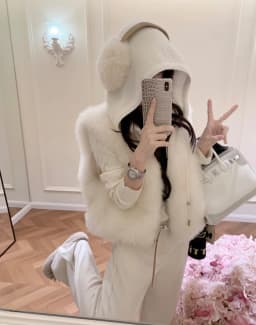 Faux Mink Fur Women Coat Removable Hoode Zipper Up Short Sleeves Winter Fall Faux Fur Jacket