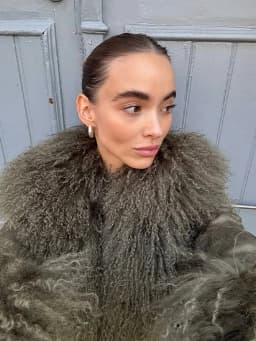 Casual Faux Fur Coats Women Street Full Sleeve Long Loose Patchwork Open Stitch Coat Female 2025 Fashion Winter Lady Outwears