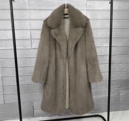 2025 Streetwear Fur Coat Women's Long Overcoat Autumn Winter Hooded Faux Toka Fur Outerwear Lady Turndown Collar Thicken Jackets
