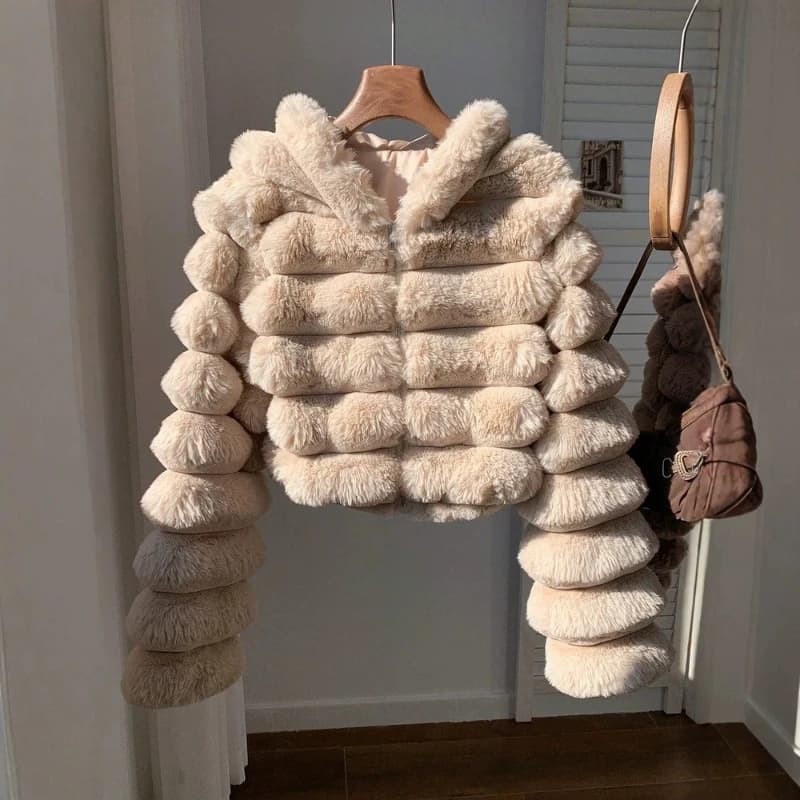 Women Faux Fur Short Coats Jackets Hooded Coat Thick Warm Y2k Streetwear Jacket Elegant Work Outerwear Autumn Winter 2026