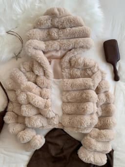 Women Faux Fur Short Coats Jackets Hooded Coat Thick Warm Y2k Streetwear Jacket Elegant Work Outerwear Autumn Winter 2026