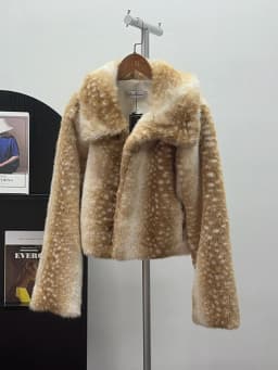 DEAT Fashion Wide Lapel Deer‑spot Print Faux Fur Women's Long Sleeve Zipper Cropped Thick Coats Autumn New 7A6055