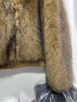 2025 Fashion Fox Fur Short Coat Women's Faux Fur Overcoat Winter Thicken Loose Jacket Streetwear Lady Zipper-up Fur Outerwear