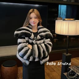 Fashion New Faux Fur Women Coat Elegant Lady Contrast Color Faux Rex Rabbit Fur Coats Winter Warm Long Sleeves