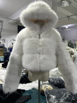 Women Faux Fox Fur Coats Short Work Fur Jackets Spliced Hooded Long Sleeves Thick Warm Fur Loose Y2k Casual 2025 Autumn Winter