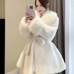 Luxury Brand Chic Faux Fur Coats Fur Collar Oversized with Belt Women Fur Jackets Winter Long Sleeve Outerwear Soft Coats New