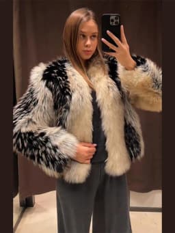 Print Faux Fur Jackets Women Loose O Neck Long Sleeves Fluffy Warm Parka Female 2025 Winter New Chic Fashion Street Outwears