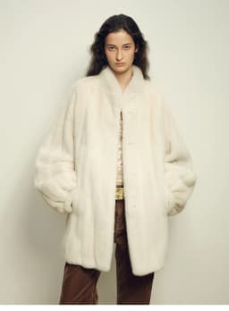 Lautaro Autumn Winter Thick Warm Faux Mink Fur Coat Women Stand Collar Luxury High Quality Elegant Chic Fluffy Overcoat 2026