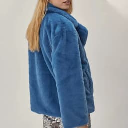 Faux Fur Short Coat for Women Caramel Color Lapel Single Breasted Fluffy Plush Warm Winter Outerwear Ladies Casual Fuzzy Jacket