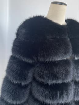 HJQJLJLS 2022 New Fashion Faux Fur Coat for Women Black Fluffy Soft Furry Jacket Female High Imitation Fox Fur Outerwear LJLS139