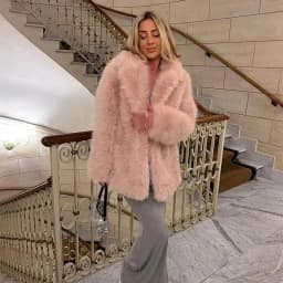 Fashion Fluffy Furry Faux Fur Jacket Women Winter Shaggy Overcoats Thick Warm Medium Length Fox Fur Coat Plush Outerwear Femme