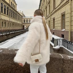Fashion Fluffy Furry Faux Fur Jacket Women Winter Shaggy Overcoats Thick Warm Medium Length Fox Fur Coat Plush Outerwear Femme