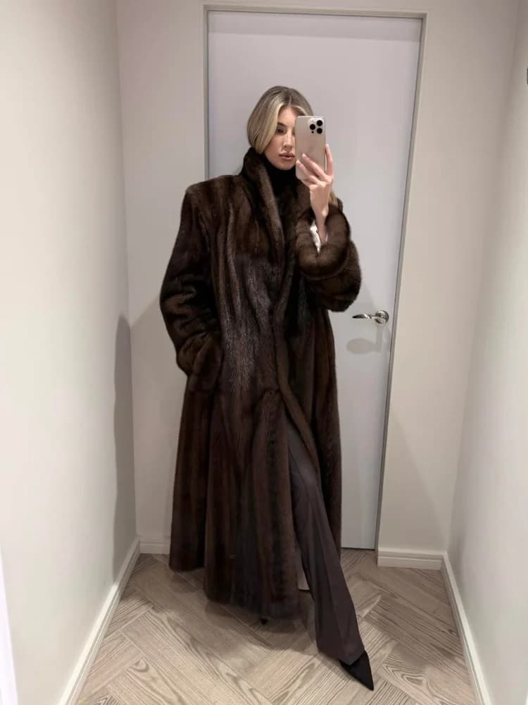 Women Color Block Faux Fur Long Coat Broad Shoulder Open Front Plush Jacket Two‑tone Luxury Winter Warm Streetwear Outerwear New