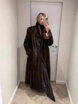 Women Color Block Faux Fur Long Coat Broad Shoulder Open Front Plush Jacket Two‑tone Luxury Winter Warm Streetwear Outerwear New