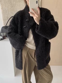Cute Warm Faux Lamb Long Coat Women Fashion Sweet Loose Thick Winter Kawaii Jacket Outwear Casual Chic Stand Collar Buttons Top